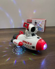 ASTRONAUT MAKINE