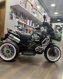 MOTORR PER FEMIJE